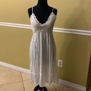 Women’s crochet dress size medium